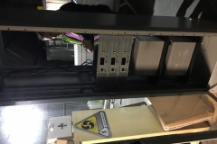 Armadio rack per 3 alimentatori e 3 batterie 100Ah