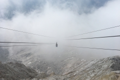 Inizio temporale cima Tofana 3244m